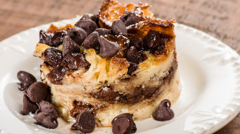 chocolate chip bread pudding