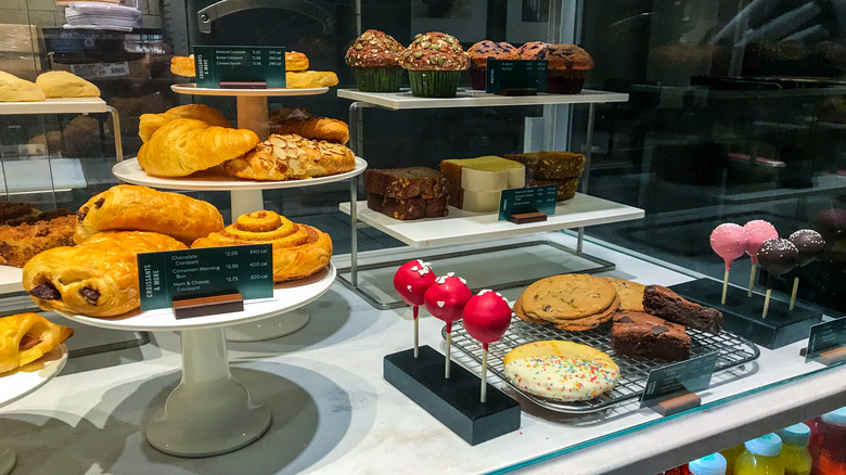 Starbucks baked goods display case