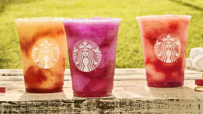 Starbucks frozen lemonade refreshers