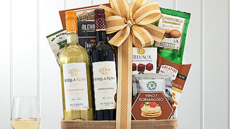 Stella Rosa Deluxe Italian Semi Sweet Wine Duet Gift Basket
