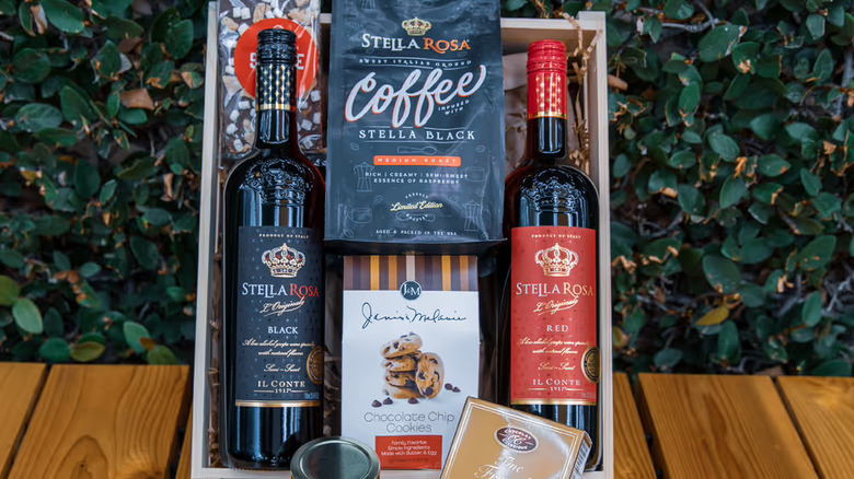 Stella Rosa Gift Crate with coffee