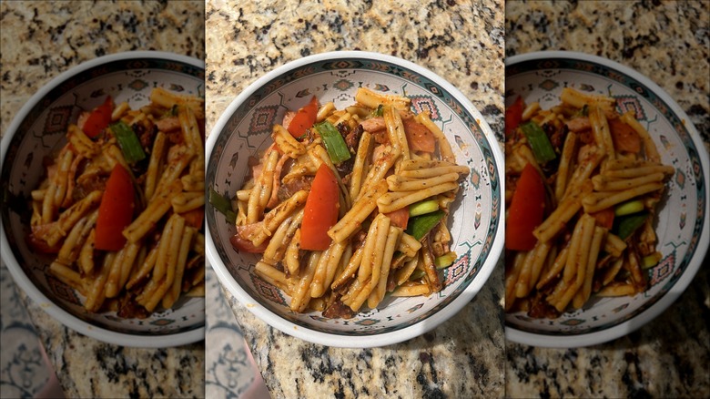 Bowl of stir-fried pasta with veggies
