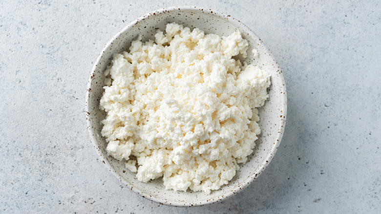 a bowl of cottage cheese