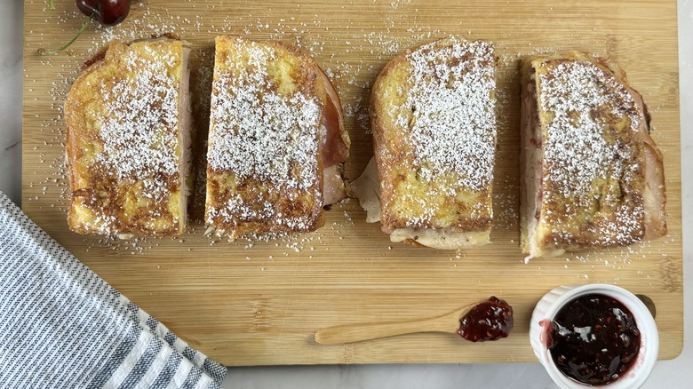 Sweet And Savory Monte Cristo Sandwich Recipe