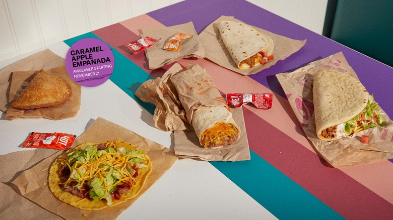 Taco Bell Decades menu items