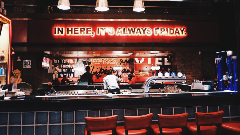 Bar at TGI Fridays