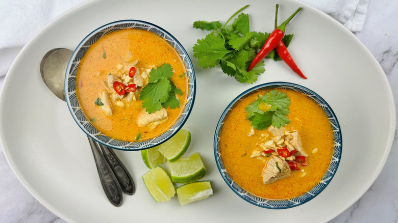 2 bowls with Thai peanut soup