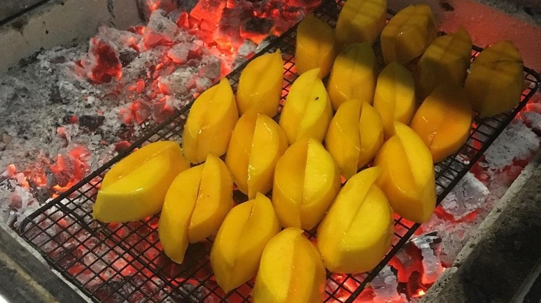 grilled mango