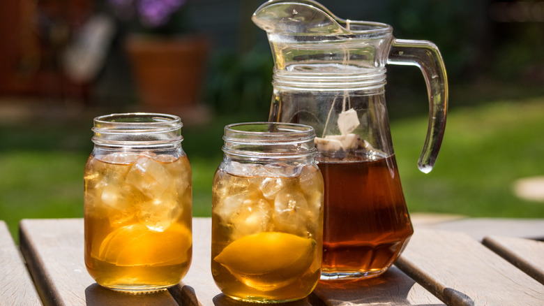 Pitcher and two glasses of Southern-style sweet tea