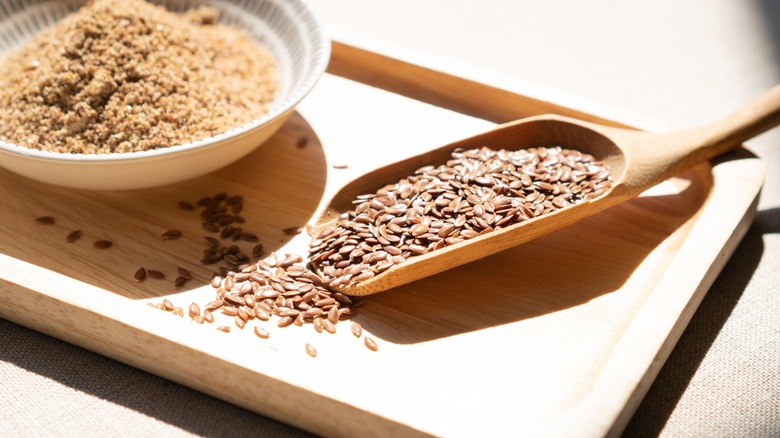 flax seeds and ground flax