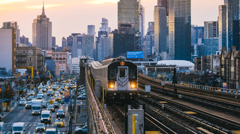 The 7 train in queens nyc