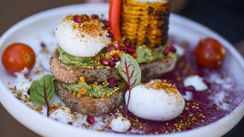 poached eggs with dukkah toast