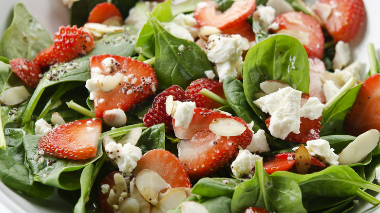 strawberry spinach salad with feta cheese dressing