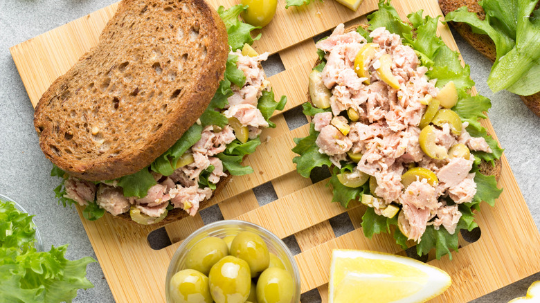 Tuna salad sandwich with green olives