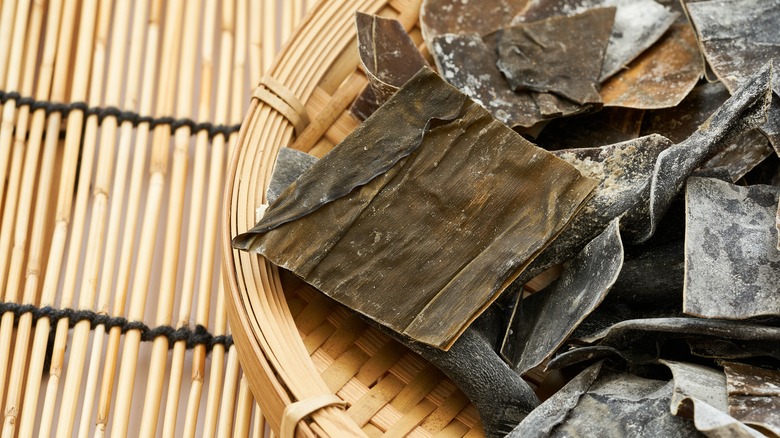 kombu seaweed with natural MSG