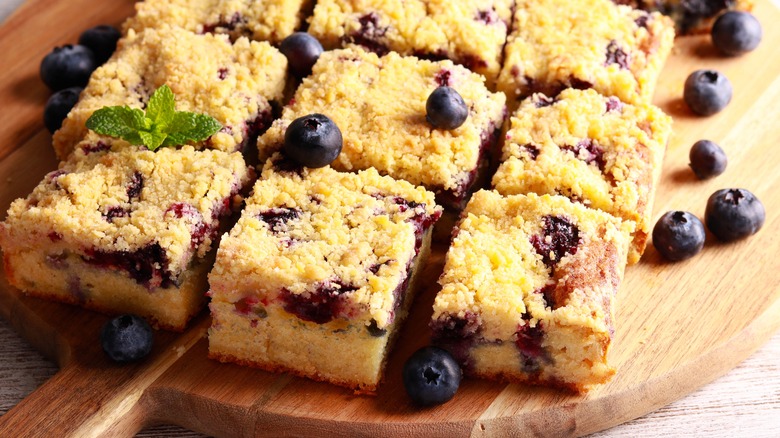 Blueberry and ricotta cake