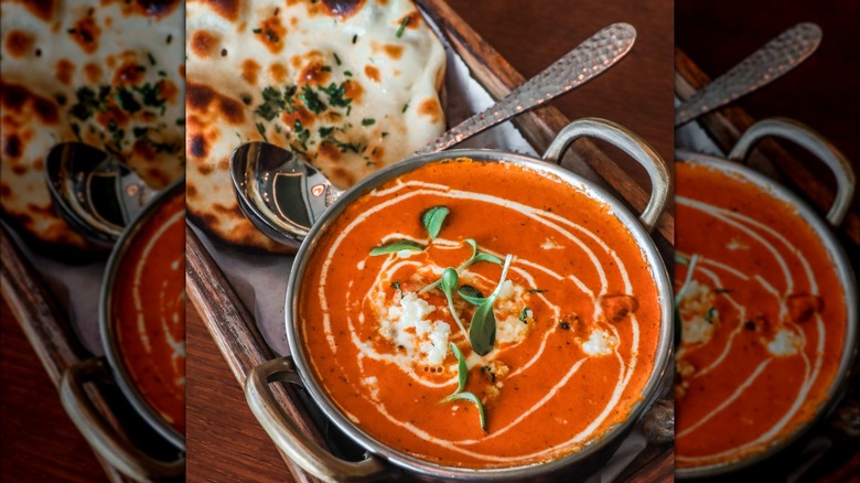 Creamy butter chicken with naan