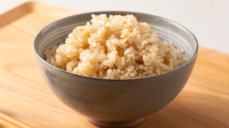 A bowl of cooked brown rice