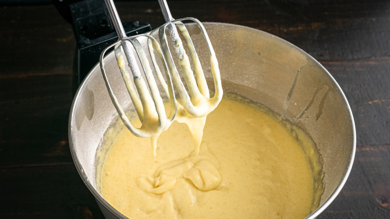 Egg beaters mixing cake batter