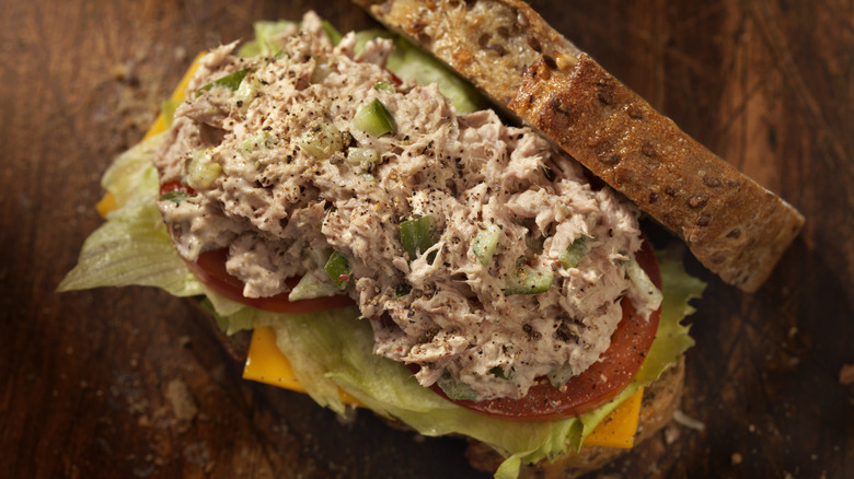 tuna salad sandwich