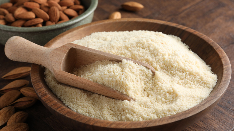 almond flour in bowl with spoon