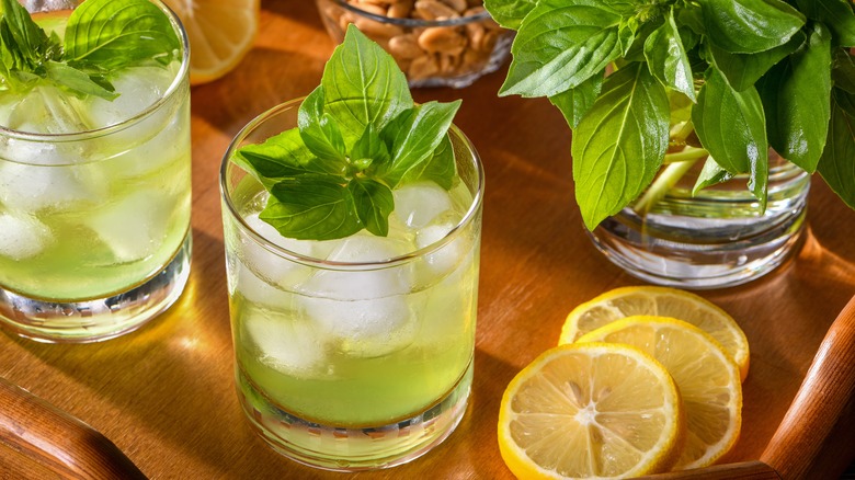 Thai Basil gin gimlet with basil and lemons