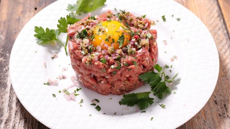 Steak tartare with raw egg