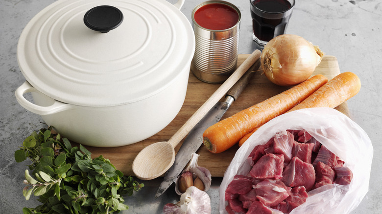 Overhead shot of some ingredients in Swiss steak