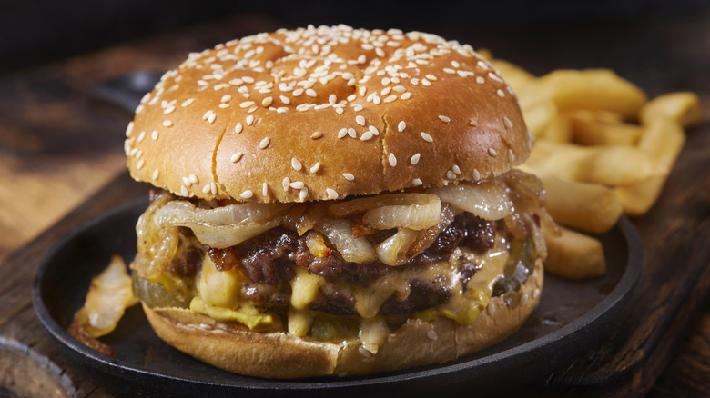 Cheeseburger topped with onions