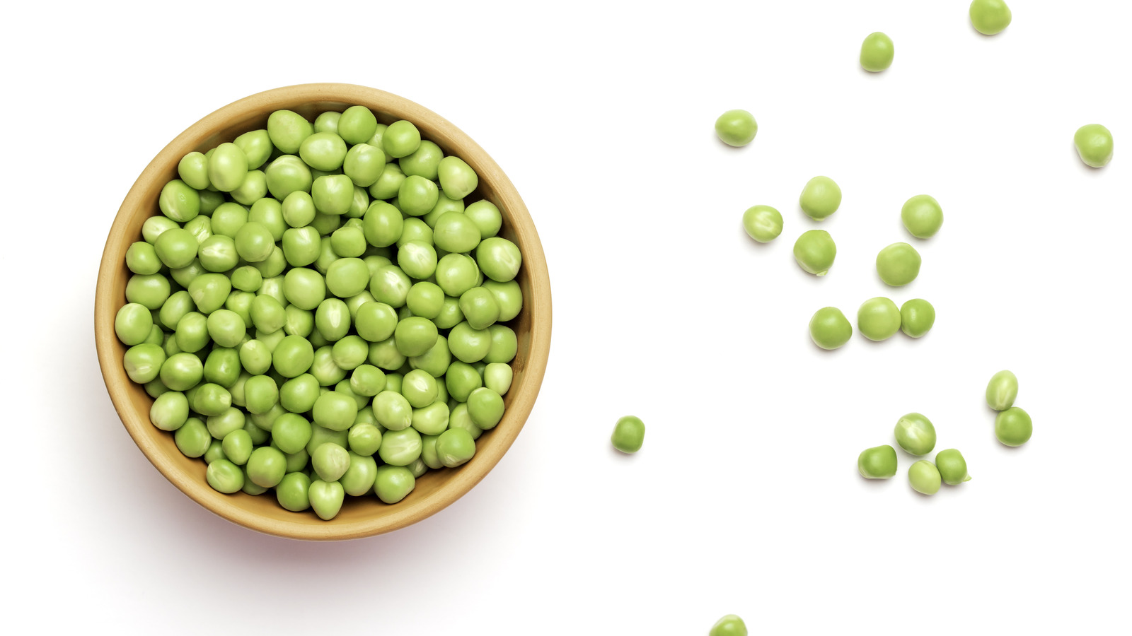 the-painstaking-royal-etiquette-for-eating-peas-with-a-fork