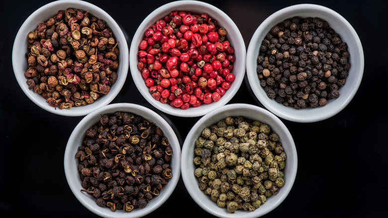Different types of peppercorns
