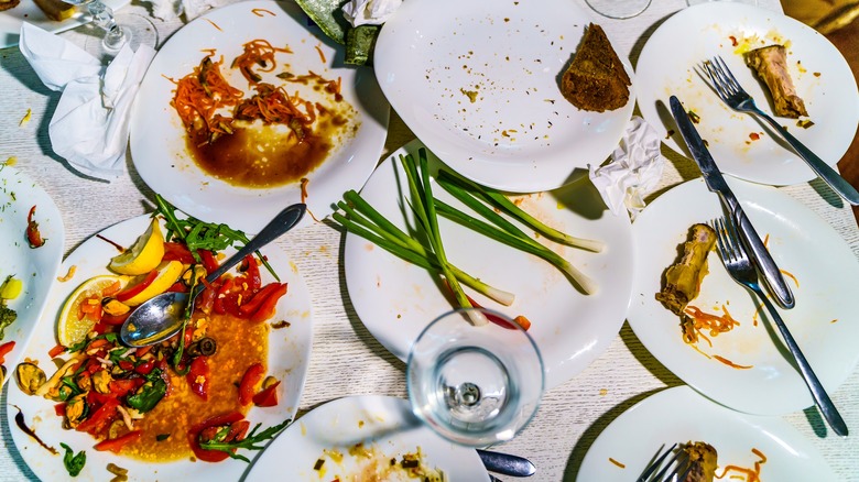 empty dishes on restaurant table