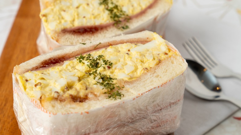 egg salad sandwich with ham