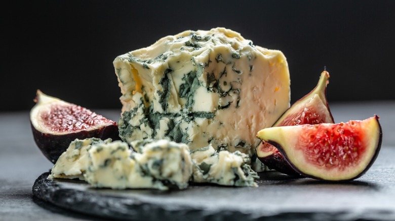 Blue cheese with figs