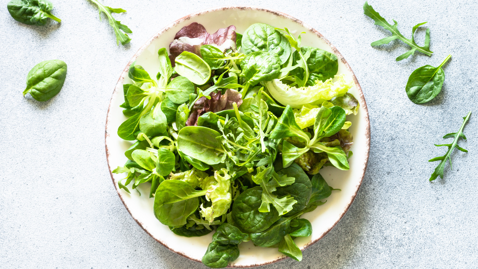 The SodaStream Hack That Actually Keeps Salad Greens Fresh Longer