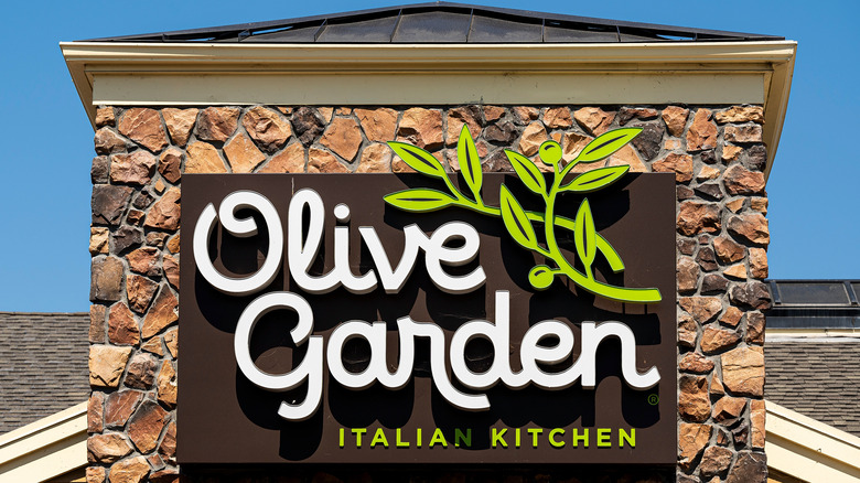 Outside of Olive Garden location