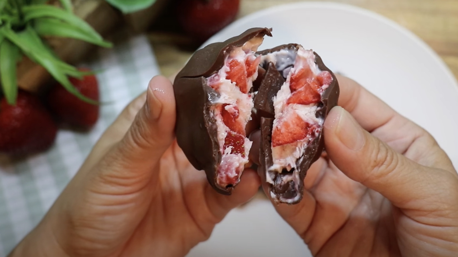 The Strawberry And Chocolate Bites TikTok Can't Stop Snacking On