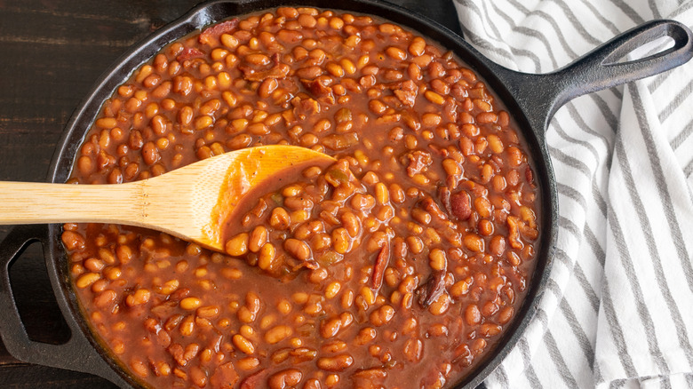 Cast iron skillet with baked beans