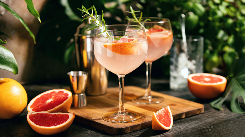 Paloma cocktails with grapefruit