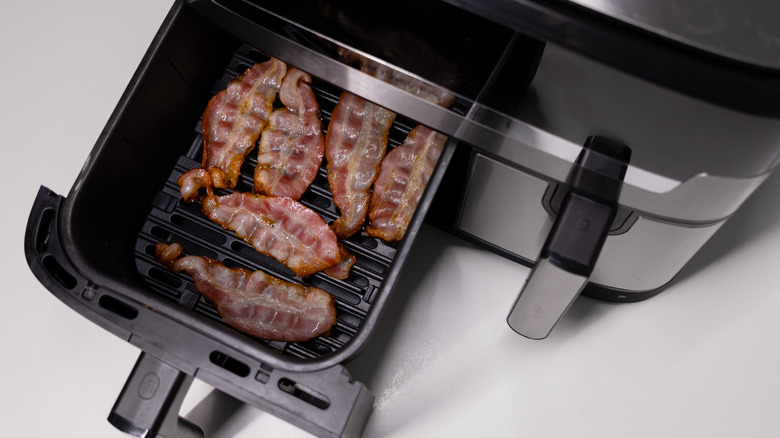 Strips of bacon cooked in an air fryer