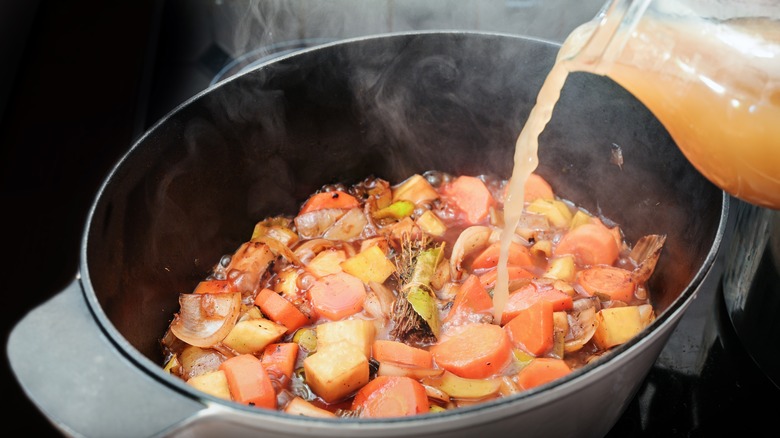 deglazing with vinegar