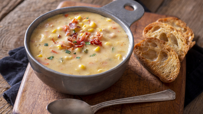 thick corn chowder