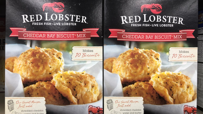 Boxes of Red Lobster Cheddar Bay Biscuit mix