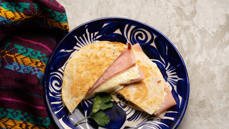 quesadilla with ham and cheese