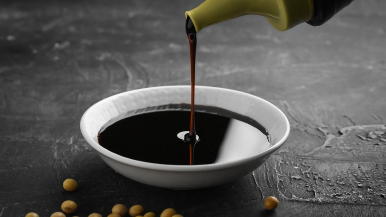 soy sauce in white bowl