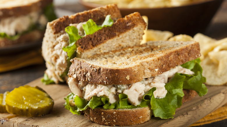 tuna salad sandwich with pickles