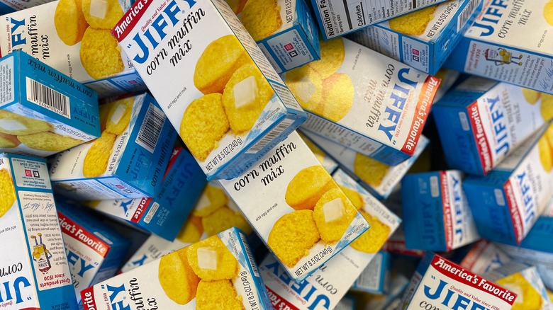 Boxes of Jiffy corn muffin mix