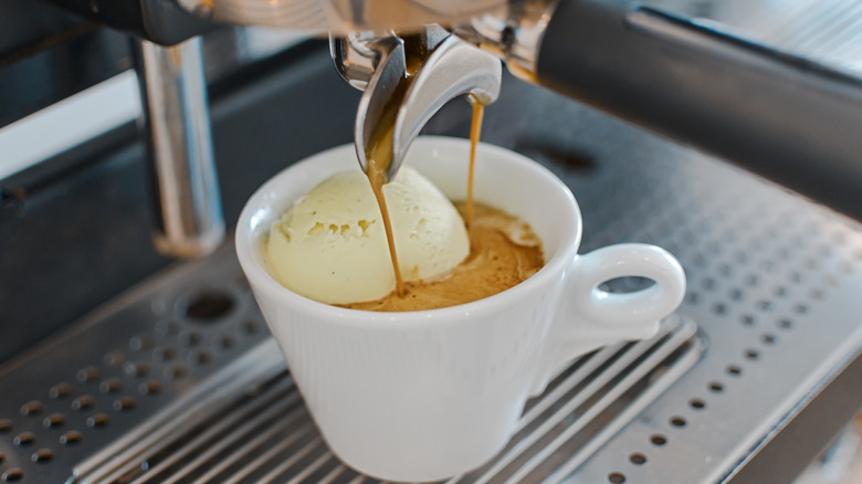 Making an affogato under espresso machine