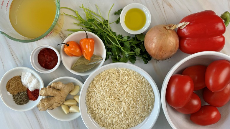 rice with vegetables and seasonings