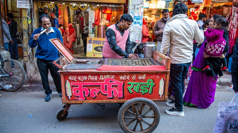 Kulfi vendor selling kulfi in India